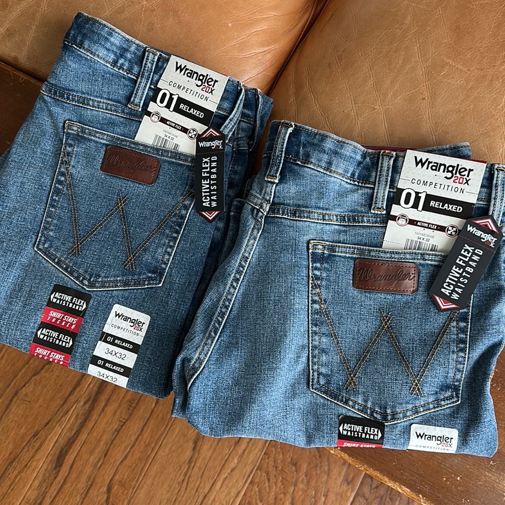 Men’s Wrangler 20x Competition 01 Relaxed Jeans 34x32